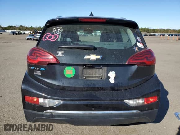 2018 Chevrolet Bolt EV Premier z VIN 1G1FX6S02J4116048, wystawiony jako Copart lot #45917454 z przebiegiem 59 857 mil mil oraz . Historia ofert i sprzedaży dostępna na DreamBid. Obrazek 6.