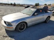 ✅ 2007 Ford Mustang Deluxe • VIN: 1ZVHT84N975342491 • Lot: 42457335. Listed on Copart with 130,655 mi. Free auction sales archive from the USA and detailed vehicle history report at DreamBid. Image 1.