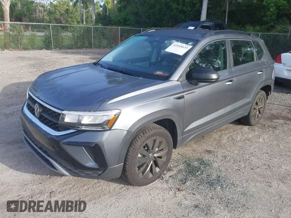 ✅ 2024 Volkswagen Taos S • VIN: 3VV5X7B28RM124571 • Лот: 42445633. Опубликован ранее на IAAI с пробегом 11 746 миль. Бесплатный доступ к архиву аукционных продаж из США и подробный отчёт об истории автомобиля на DreamBid. Изображение 18.