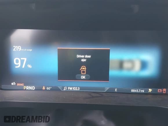 ✅ 2023 Ford F-150 Lightning Pro • VIN: 1FTVW1EL8PWG48559 • Лот: 42033123. Опубликован ранее на IAAI с пробегом 8 845 миль. Бесплатный доступ к архиву аукционных продаж из США и подробный отчёт об истории автомобиля на DreamBid. Изображение 7.