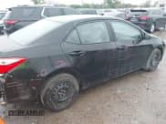 ✅ 2014 Toyota Corolla L • VIN: 5YFBURHEXEP081104 • Lot: 43512452. Wystawiony na IAAI z przebiegiem 135 561 mil. Bezpłatny archiwum sprzedaży aukcyjnych z USA i szczegółowy raport historii pojazdu na DreamBid. Zdjęcie 4.