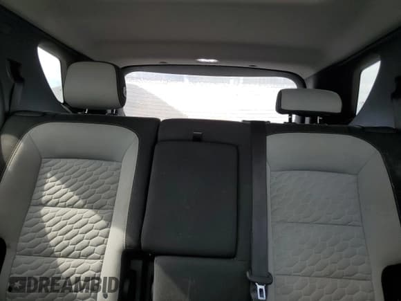 ✅ 2018 Chevrolet Equinox LT • VIN: 2GNAXJEV3J6153482 • Lot: 85740285. Wystawiony na Copart z przebiegiem 76 521 mil. Bezpłatny archiwum sprzedaży aukcyjnych z USA i szczegółowy raport historii pojazdu na DreamBid. Zdjęcie 10.