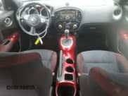 ✅ 2014 Nissan Juke SV • VIN: JN8AF5MV0ET484672 • Лот: 56220335. Опубликован ранее на Copart с пробегом 119 157 миль. Бесплатный доступ к архиву аукционных продаж из США и подробный отчёт об истории автомобиля на DreamBid. Изображение 8.