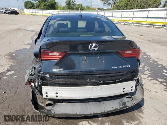 ✅ 2016 Lexus IS 300/350 • VIN: JTHCM1D20G5002555 • Lot: 69723715. Wystawiony na Copart z przebiegiem 85 739 mil. Bezpłatny archiwum sprzedaży aukcyjnych z USA i szczegółowy raport historii pojazdu na DreamBid. Zdjęcie 6.