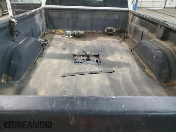 ✅ 2007 Chevrolet Silverado 2500HD Work Truck • VIN: 1GCHK24UX7E186570 • Лот: 79755624. Опубликован ранее на Copart с пробегом Не указан. Бесплатный доступ к архиву аукционных продаж из США и подробный отчёт об истории автомобиля на DreamBid. Изображение 10.