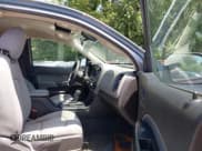 ✅ 2019 Chevrolet Colorado 2WD Work Truck • VIN: 1GCHSBEA5K1134798 • Lot: 42576762. Wystawiony na IAAI z przebiegiem 72 611 mil. Bezpłatny archiwum sprzedaży aukcyjnych z USA i szczegółowy raport historii pojazdu na DreamBid. Zdjęcie 5.