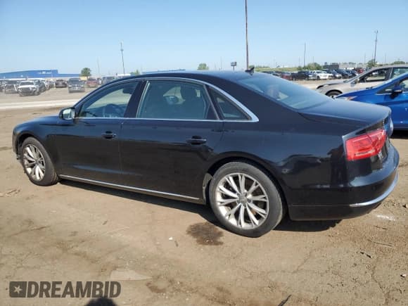✅ 2012 Audi A8 • VIN: WAURVAFD4CN012522 • Лот: 60275185. Опубликован ранее на Copart с пробегом 91 477 миль. Бесплатный доступ к архиву аукционных продаж из США и подробный отчёт об истории автомобиля на DreamBid. Изображение 2.