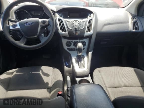 ✅ 2012 Ford Focus SE • VIN: 1FAHP3F29CL115262 • Lot: 55402565. Listed on Copart with 139,649 mi. Free auction sales archive from the USA and detailed vehicle history report at DreamBid. Image 8.