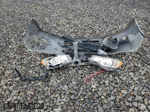 ✅ 2014 Subaru Crosstrek Premium • VIN: JF2GPACCXE8253648 • Lot: 96004735. Wystawiony na Copart z przebiegiem 193 300 mil. Bezpłatny archiwum sprzedaży aukcyjnych z USA i szczegółowy raport historii pojazdu na DreamBid. Zdjęcie 13.