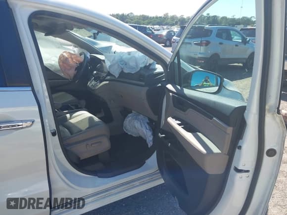 ✅ 2018 Honda Odyssey Touring • VIN: 5FNRL6H84JB027099 • Лот: 43503552. Опубликован ранее на IAAI с пробегом 108 710 миль. Бесплатный доступ к архиву аукционных продаж из США и подробный отчёт об истории автомобиля на DreamBid. Изображение 5.