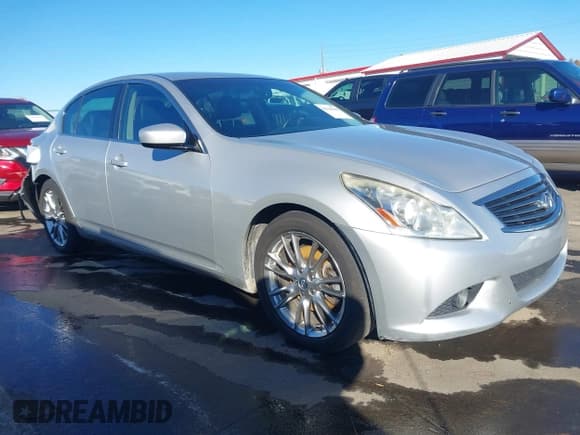 ✅ 2012 Infiniti G37 Journey • VIN: JN1CV6AP5CM624809 • Lot: 43644440. Wystawiony na IAAI z przebiegiem 138 650 mil. Bezpłatny archiwum sprzedaży aukcyjnych z USA i szczegółowy raport historii pojazdu na DreamBid. Zdjęcie 1.