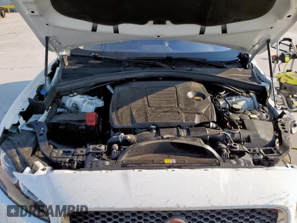 ✅ 2020 Jaguar F-Pace 30t Prestige • VIN: SADCK2GX3LA641331 • Lot: 67997275. Wystawiony na Copart z przebiegiem 96 980 mil. Bezpłatny archiwum sprzedaży aukcyjnych z USA i szczegółowy raport historii pojazdu na DreamBid. Zdjęcie 12.