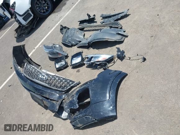 ✅ 2014 Kia Sorento SX Limited • VIN: 5XYKWDA71EG486958 • Лот: 42483774. Опубликован ранее на IAAI с пробегом 195 198 миль. Бесплатный доступ к архиву аукционных продаж из США и подробный отчёт об истории автомобиля на DreamBid. Изображение 12.