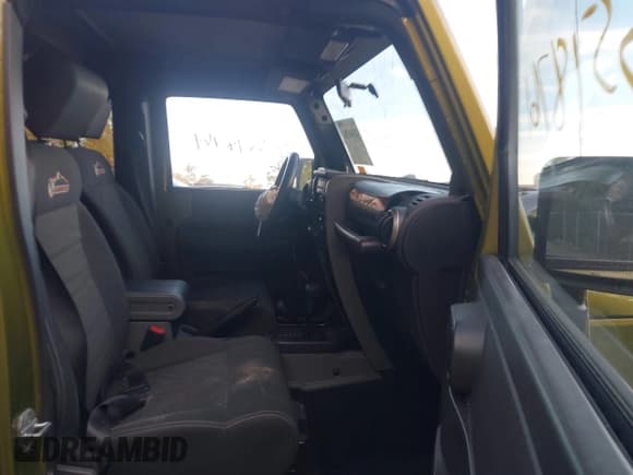 ✅ 2010 Jeep Wrangler Unlimited Sport • VIN: 1J4BA3H13AL225625 • Лот: 43518761. Опубликован ранее на IAAI с пробегом 193 988 миль. Бесплатный доступ к архиву аукционных продаж из США и подробный отчёт об истории автомобиля на DreamBid. Изображение 5.