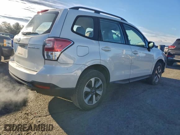✅ 2018 Subaru Forester • VIN: JF2SJABC8JH475743 • Лот: 96346915. Опубликован ранее на Copart с пробегом 176 396 миль. Бесплатный доступ к архиву аукционных продаж из США и подробный отчёт об истории автомобиля на DreamBid. Изображение 3.