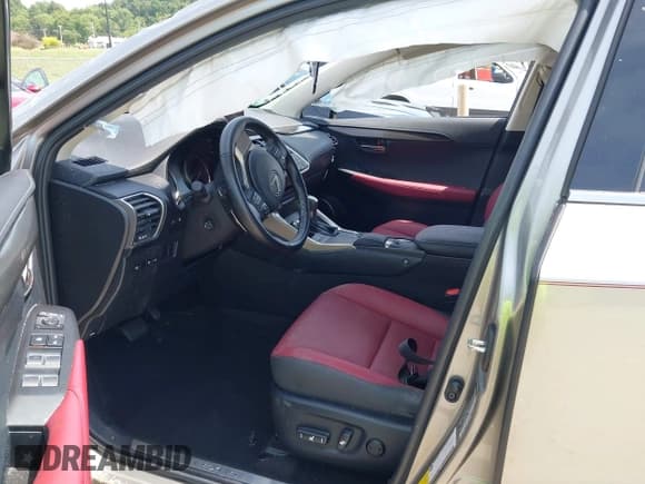 ✅ 2020 Lexus NX 300h • VIN: JTJGJRDZ9L5005033 • Lot: 42680037. Wystawiony na IAAI z przebiegiem 29 174 mil. Bezpłatny archiwum sprzedaży aukcyjnych z USA i szczegółowy raport historii pojazdu na DreamBid. Zdjęcie 5.