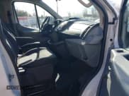 ✅ 2018 Ford Transit Passenger XL • VIN: 1FBZX2YMXJKB06357 • Лот: 43925982. Опубликован ранее на IAAI с пробегом 73 191 миль. Бесплатный доступ к архиву аукционных продаж из США и подробный отчёт об истории автомобиля на DreamBid. Изображение 5.