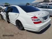 ✅ 2008 Mercedes-Benz S 550 • VIN: WDDNG71X38A205510 • Лот: 42383339. Опубликован ранее на IAAI с пробегом 191 788 миль. Бесплатный доступ к архиву аукционных продаж из США и подробный отчёт об истории автомобиля на DreamBid. Изображение 3.