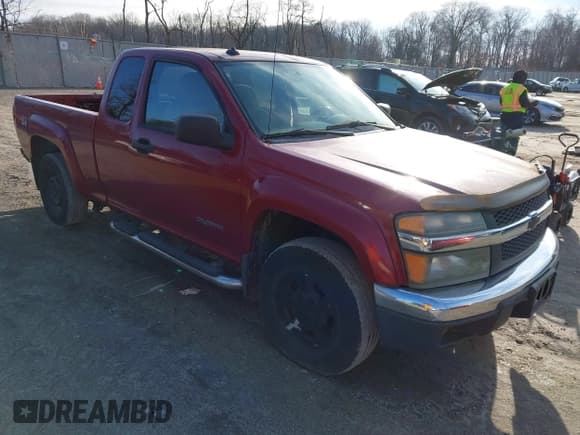 ✅ 2004 Chevrolet Colorado LS Z71 • VIN: 1GCDT196348221427 • Lot: 41546971. Listed on IAAI with 114,467 mi. Free auction sales archive from the USA and detailed vehicle history report at DreamBid. Image 1.