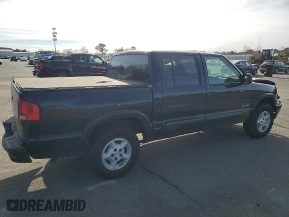 ✅ 2004 Chevrolet S-10 LS • VIN: 1GCDT13X44K147701 • Лот: 87379474. Опубликован ранее на Copart с пробегом 151 106 миль. Бесплатный доступ к архиву аукционных продаж из США и подробный отчёт об истории автомобиля на DreamBid. Изображение 3.