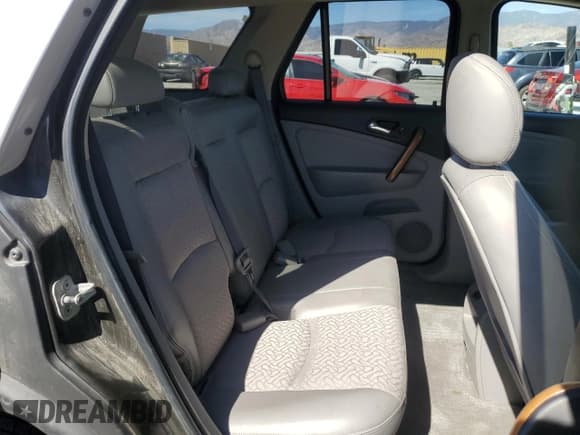 ✅ 2006 Saturn VUE • VIN: 5GZCZ53406S819262 • Lot: 47841905. Wystawiony na Copart z przebiegiem 144 595 mil. Bezpłatny archiwum sprzedaży aukcyjnych z USA i szczegółowy raport historii pojazdu na DreamBid. Zdjęcie 12.