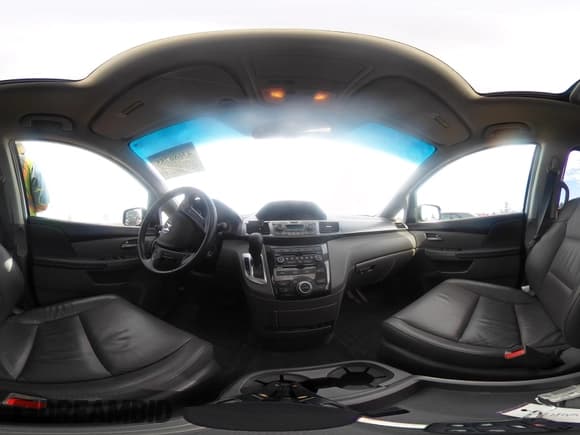 ✅ 2012 Honda Odyssey Touring • VIN: 5FNRL5H9XCB126080 • Lot: 43686755. Listed on IAAI with 116,383 mi. Free auction sales archive from the USA and detailed vehicle history report at DreamBid. Image 18.