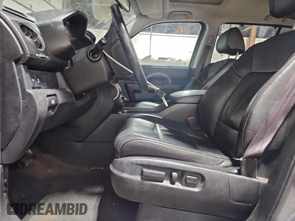 ✅ 2013 Honda Pilot Touring • VIN: 5FNYF4H98DB034013 • Lot: 96126935. Listed on Copart with 189,156 mi. Free auction sales archive from the USA and detailed vehicle history report at DreamBid. Image 7.