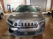 ✅ 2020 Jeep Cherokee Lux • VIN: 1C4PJMLX6LD630792 • Lot: 88640995. Wystawiony na Copart z przebiegiem 146 564 mil. Bezpłatny archiwum sprzedaży aukcyjnych z USA i szczegółowy raport historii pojazdu na DreamBid. Zdjęcie 5.