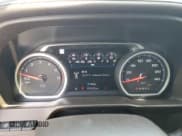 ✅ 2019 Chevrolet Silverado 1500 LTZ • VIN: 3GCPWEED8KG125364 • Lot: 69506784. Wystawiony na Copart z przebiegiem 99 392 mil. Bezpłatny archiwum sprzedaży aukcyjnych z USA i szczegółowy raport historii pojazdu na DreamBid. Zdjęcie 9.