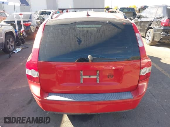 ✅ 2005 Volvo V50 • VIN: YV1MW390552064626 • Lot: 43608095. Wystawiony na IAAI z przebiegiem Nie podano. Bezpłatny archiwum sprzedaży aukcyjnych z USA i szczegółowy raport historii pojazdu na DreamBid. Zdjęcie 16.