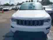 2018 Jeep Grand Cherokee Altitude z VIN 1C4RJFAGXJC504400, wystawiony jako IAAI lot #43318140 z przebiegiem 100 572 mil mil oraz . Historia ofert i sprzedaży dostępna na DreamBid. Obrazek 13.