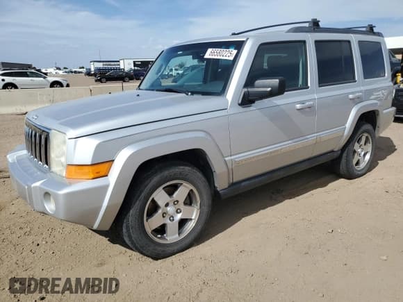 ✅ 2010 Jeep Commander Sport • VIN: 1J4RG4GKXAC130069 • Лот: 66580225. Опубликован ранее на Copart с пробегом 167 965 миль. Бесплатный доступ к архиву аукционных продаж из США и подробный отчёт об истории автомобиля на DreamBid. Изображение 1.