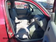 ✅ 2006 Chevrolet HHR LS • VIN: 3GNDA13D36S623348 • Lot: 42169784. Listed on IAAI with 133,648 mi. Free auction sales archive from the USA and detailed vehicle history report at DreamBid. Image 5.