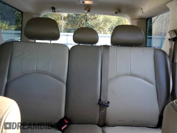 2006 Mercury Mariner Luxury с VIN 4M2CU56176DJ03331, выставлен на аукционе Copart как лот 83557274 с пробегом 291 468 миль миль и Списание • Salvage title. История ставок и продаж доступна на DreamBid. Изображение 10.