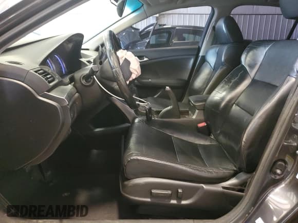 ✅ 2014 Acura TSX • VIN: JH4CU2F49EC005371 • Lot: 91391525. Wystawiony na Copart z przebiegiem 195 931 mil. Bezpłatny archiwum sprzedaży aukcyjnych z USA i szczegółowy raport historii pojazdu na DreamBid. Zdjęcie 7.