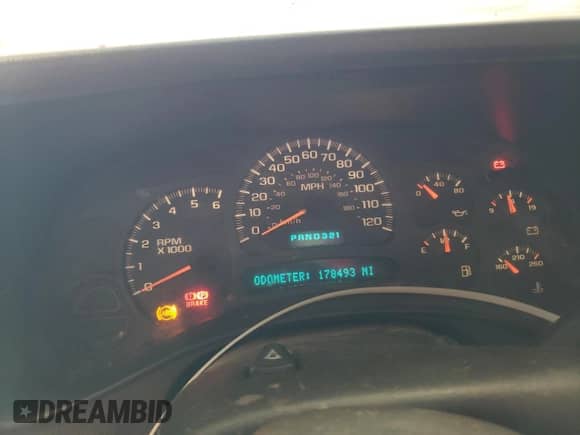 ✅ 2004 Chevrolet Silverado 1500 Z71 • VIN: 1GCEK19T94E206462 • Lot: 65658514. Wystawiony na Copart z przebiegiem 178 493 mil mil. Skorzystaj z bezpłatnego archiwum sprzedaży aukcyjnych z USA i zobacz szczegółowy raport historii pojazdu na DreamBid. Zdjęcie 9.