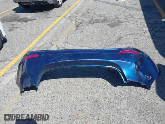 2015 Hyundai Elantra Limited z VIN 5NPDH4AE1FH644341, wystawiony jako IAAI lot #43311032 z przebiegiem 83 965 mil mil oraz . Historia ofert i sprzedaży dostępna na DreamBid. Obrazek 12.