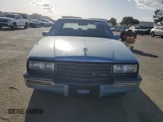 ✅ 1988 Cadillac Seville • VIN: 1G6KS5152JU809989 • Lot: 51385205. Wystawiony na Copart z przebiegiem 40 217 mil. Bezpłatny archiwum sprzedaży aukcyjnych z USA i szczegółowy raport historii pojazdu na DreamBid. Zdjęcie 5.