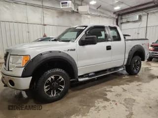 ✅ 2009 Ford F-150 STX • VIN: 1FTRX14819FB09635 • Lot: 87278195. Listed on Copart with 225,947 mi. Free auction sales archive from the USA and detailed vehicle history report at DreamBid. Image 1.