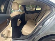 ✅ 2017 Mercedes-Benz C 300 • VIN: 55SWF4JB3HU212581 • Lot: 42863018. Listed on IAAI with 121,117 mi. Free auction sales archive from the USA and detailed vehicle history report at DreamBid. Image 8.