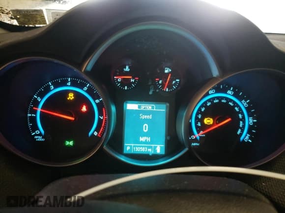 ✅ 2015 Chevrolet Cruze LT • VIN: 1G1PC5SB1F7186979 • Lot: 39162973. Listed on Copart with 130,583 mi. Free auction sales archive from the USA and detailed vehicle history report at DreamBid. Image 9.