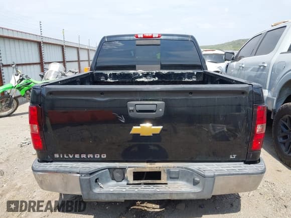 ✅ 2013 Chevrolet Silverado 1500 LT • VIN: 3GCPCSE06DG213630 • Lot: 43180548. Listed on IAAI with 167,431 mi. Free auction sales archive from the USA and detailed vehicle history report at DreamBid. Image 16.