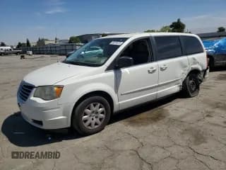 ✅ 2010 Chrysler Town & Country LX • VIN: 2A4RR4DE0AR259454 • Lot: 69876575. Wystawiony na Copart z przebiegiem 176 541 mil. Bezpłatny archiwum sprzedaży aukcyjnych z USA i szczegółowy raport historii pojazdu na DreamBid. Zdjęcie 1.