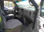 2005 Chevrolet Express Passenger с VIN 1GAGG25V751228775, выставлен на аукционе IAAI как лот 43055834 с пробегом 164 531 миль миль и . История ставок и продаж доступна на DreamBid. Изображение 5.