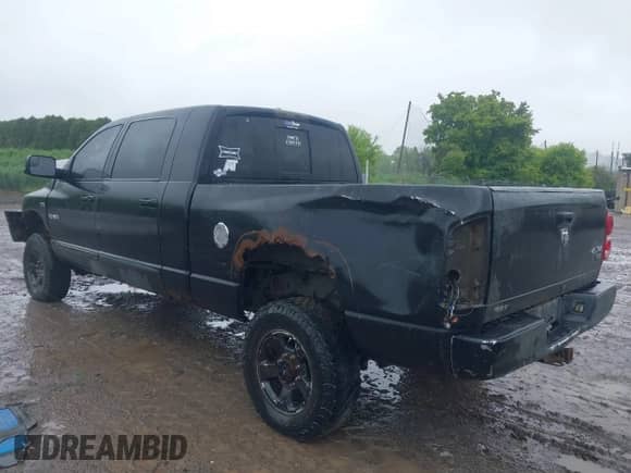 2008 Dodge 1500 SLT with VIN 3D7KS19D88G134718, listed as a IAAI auction lot 42299401 with 215,794 mi miles and . Bid and sale history available at DreamBid. Image 3.