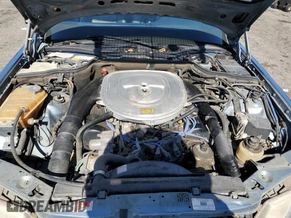 ✅ 1989 Mercedes-Benz 560 • VIN: WDBCA39EXKA438658 • Lot: 64064295. Listed on Copart with 92,481 mi. Free auction sales archive from the USA and detailed vehicle history report at DreamBid. Image 11.