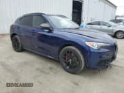 ✅ 2020 Alfa Romeo Stelvio Ti Sport • VIN: ZASPAKBN0L7C82854 • Lot: 47801185. Wystawiony na Copart z przebiegiem 81 101 mil. Bezpłatny archiwum sprzedaży aukcyjnych z USA i szczegółowy raport historii pojazdu na DreamBid. Zdjęcie 4.