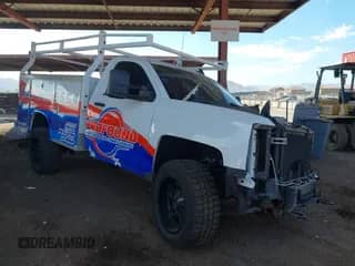 ✅ 2016 Chevrolet Silverado 2500HD Work Truck • VIN: 1GB0CUEGXGZ280914 • Lot: 43417486. Wystawiony na IAAI z przebiegiem 152 408 mil. Bezpłatny archiwum sprzedaży aukcyjnych z USA i szczegółowy raport historii pojazdu na DreamBid. Zdjęcie 1.