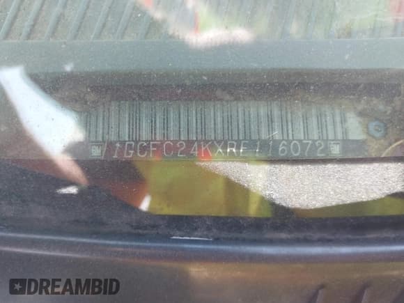 ✅ 1994 Chevrolet Silverado 2500 • VIN: 1GCFC24KXRE116072 • Лот: 42109439. Опубликован ранее на IAAI с пробегом 212 142 миль. Бесплатный доступ к архиву аукционных продаж из США и подробный отчёт об истории автомобиля на DreamBid. Изображение 9.