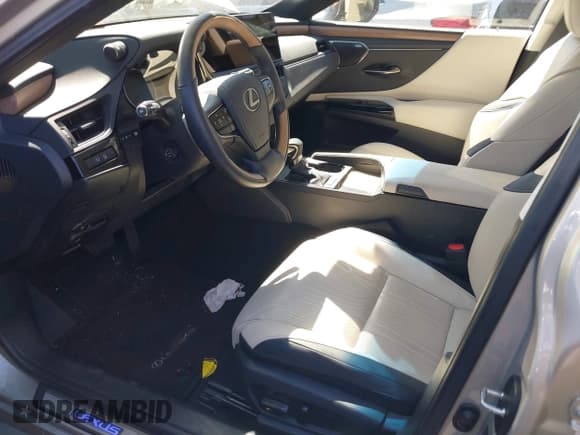 ✅ 2024 Lexus ES 300h Luxury • VIN: 58AEA1C17RU049851 • Lot: 43159025. Listed on IAAI with 3,473 mi. Free auction sales archive from the USA and detailed vehicle history report at DreamBid. Image 22.